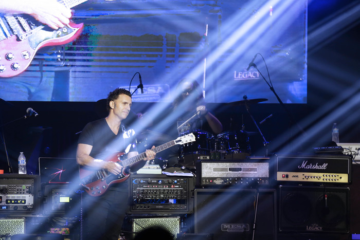 Dweezil Zappa