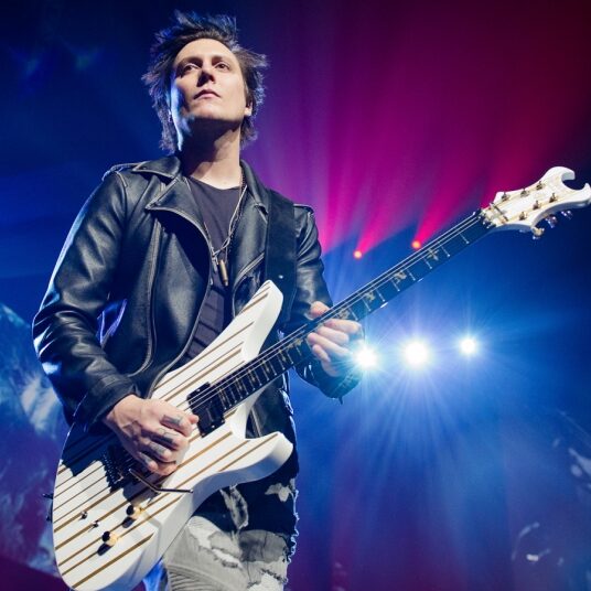 Synyster Gates